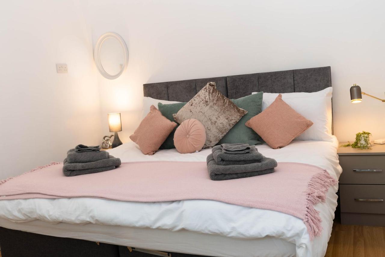 Hale Lodge Лондон Екстериор снимка