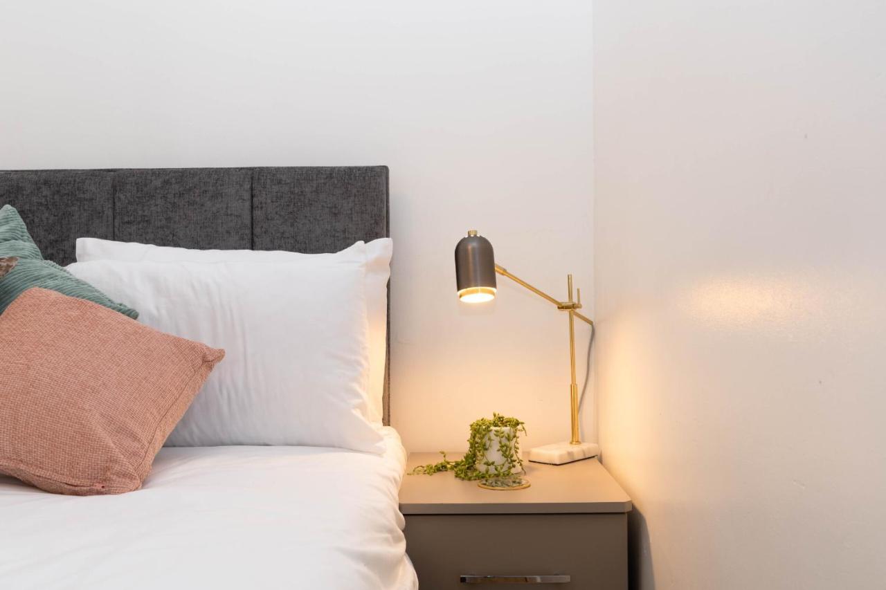 Hale Lodge Лондон Екстериор снимка